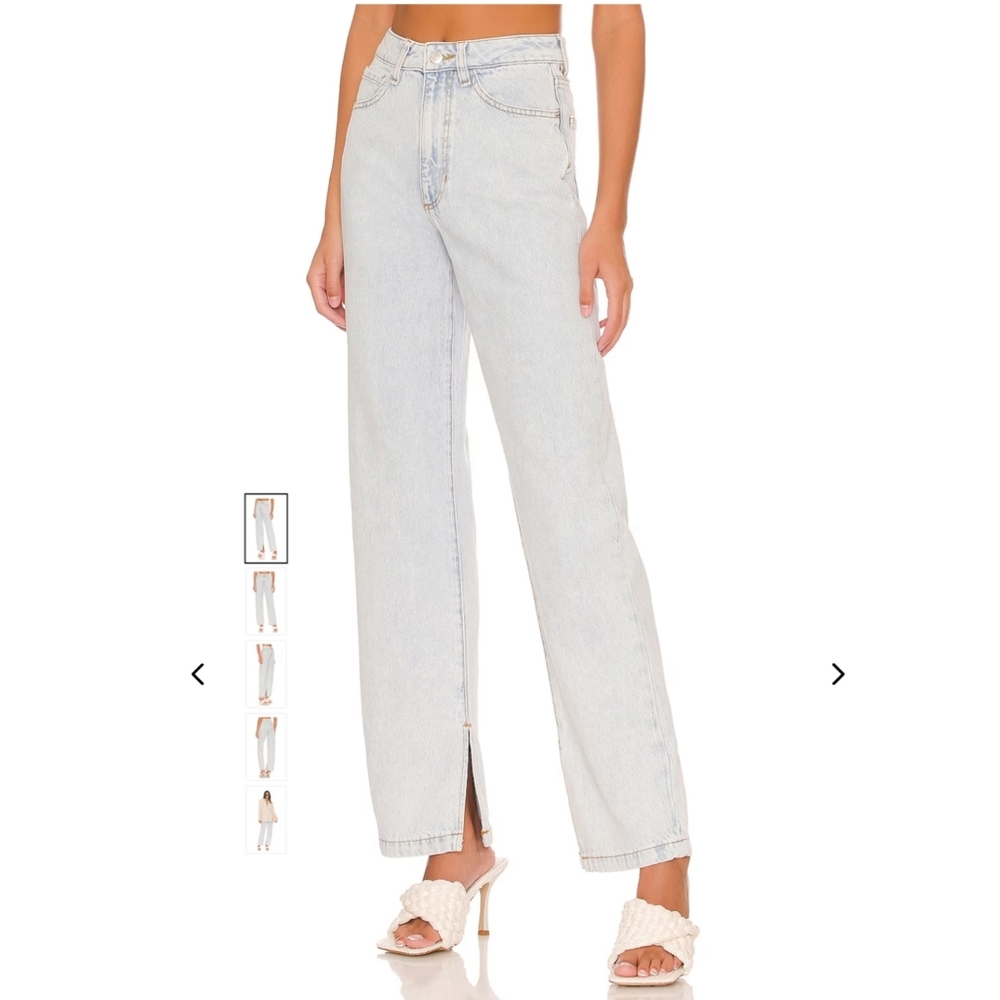 WeWoreWhat Mom Slit Straight Jean in Light Wash size 31
